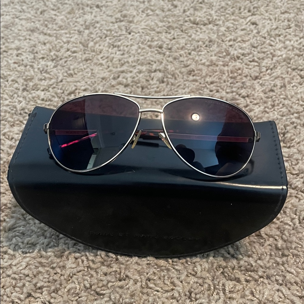 Marc by Marc Jacobs Gold Aviator Sunglasses with Dark Gradient Lenses